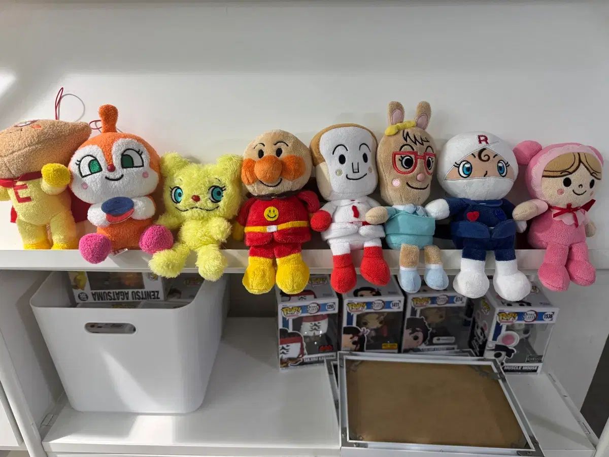 アンパンマン キャラクター ぬいぐるみ