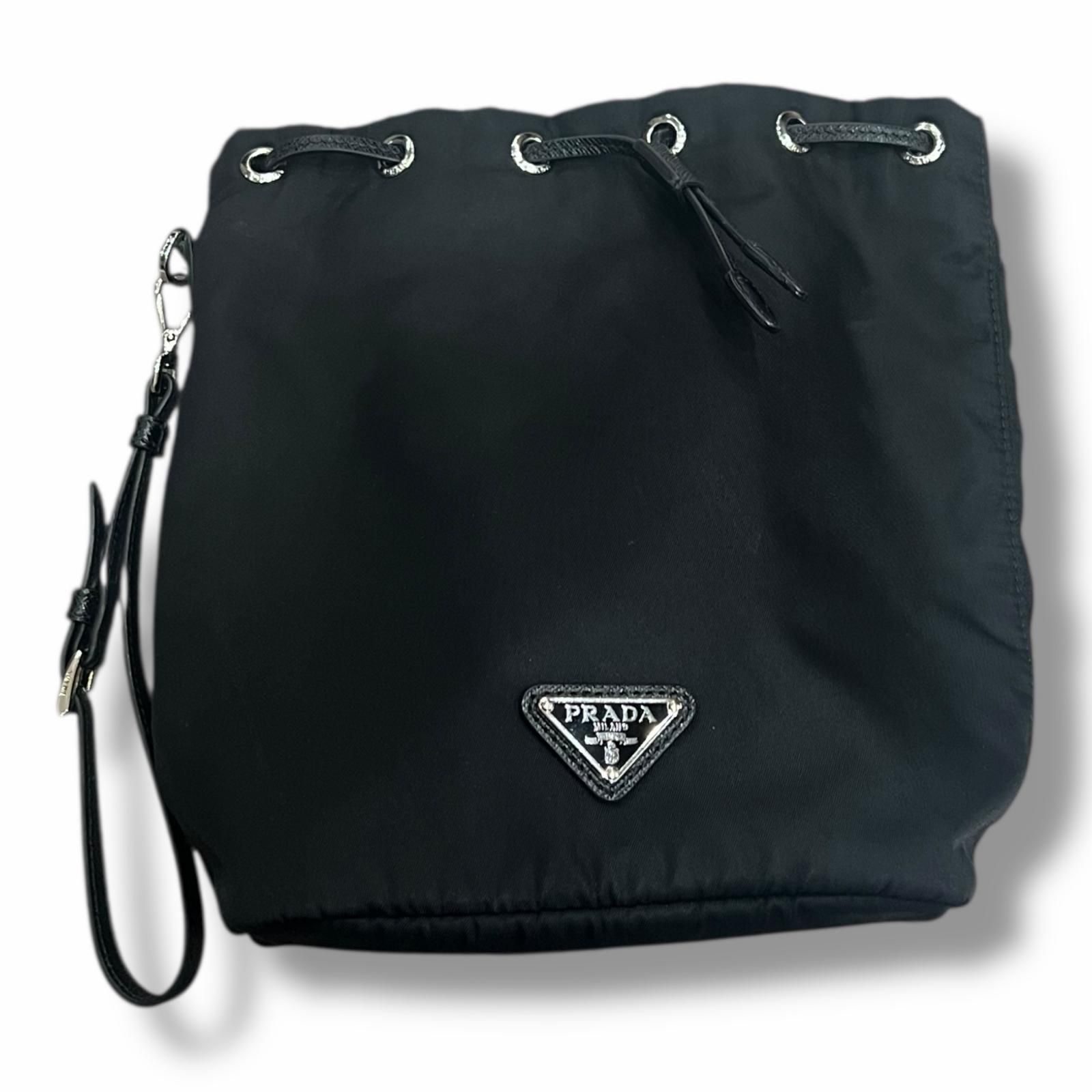 PRADA Re Nylon ポーチ ナイロン 巾着 プラダ 1 NS 369 ブラック F 6217 M