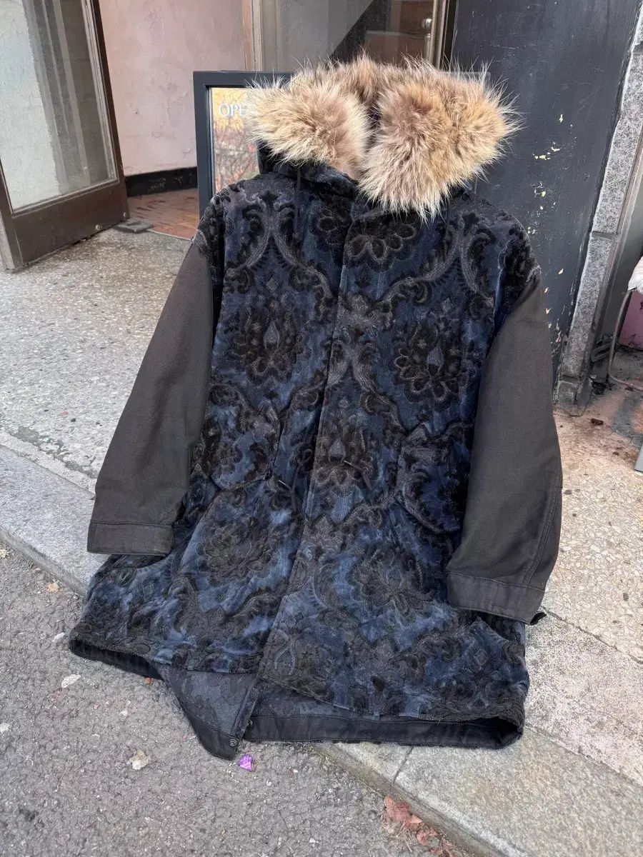 メゾンミハラヤスヒロ ベイズリー ファー フィッシュテールパーカー