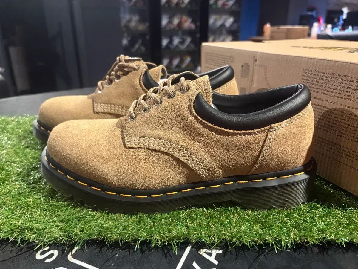  270 DR MARTENS ドクターマーチン ベージュ 20 以上割引 ローファー ブーツ 革靴
