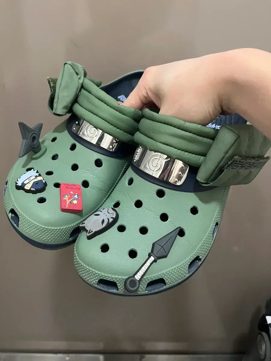  Crocs NARUTO ナルト Classic klogg クロッグ カカシ 290 サイズ サンダル サンダル