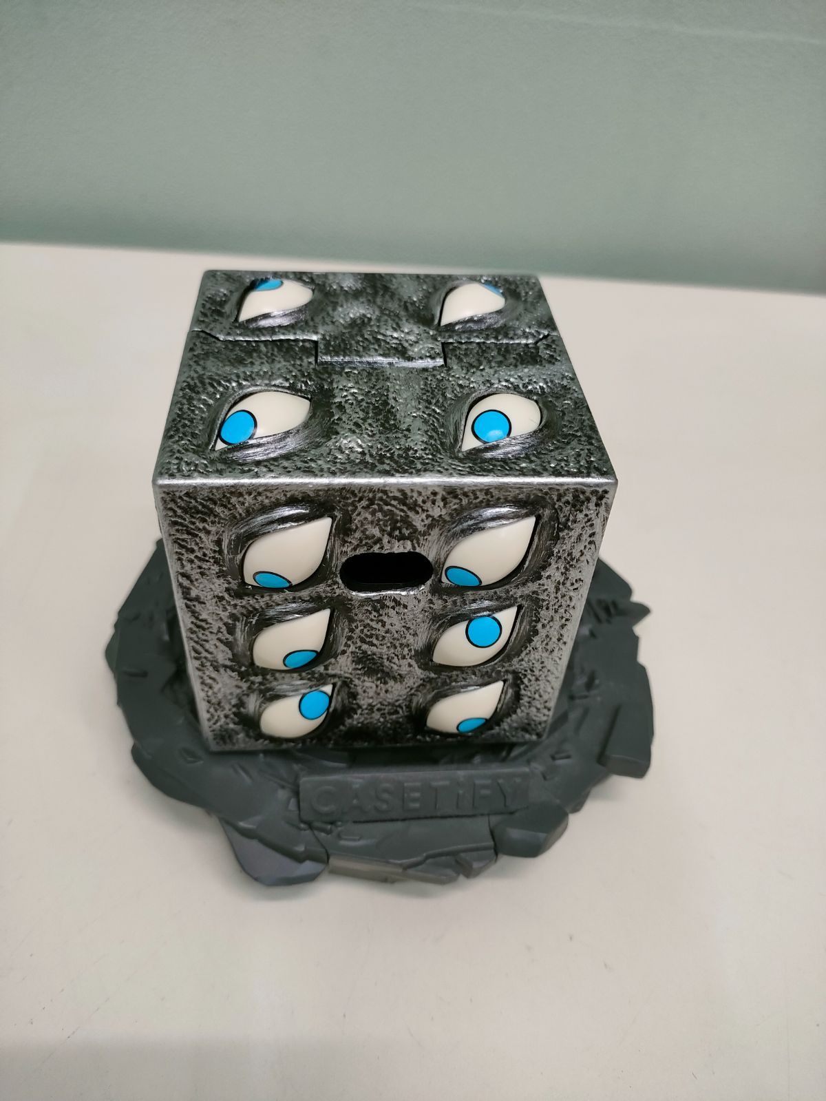 CASSETIFY 呪術廻戦 獄門疆 五条悟 AirPodsプロケース - メルカリ