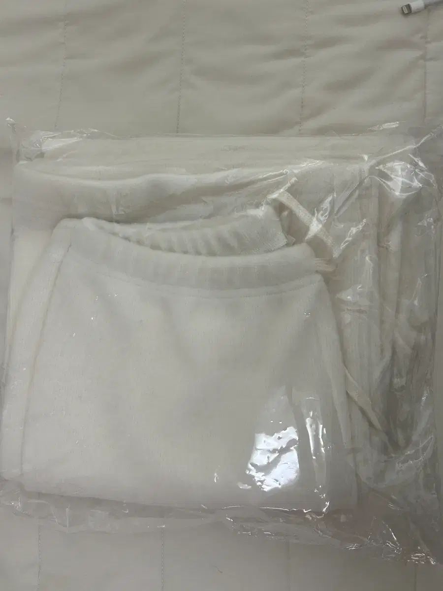 リーウィンタースウェットパンツ アイボリー 1 cm 補正