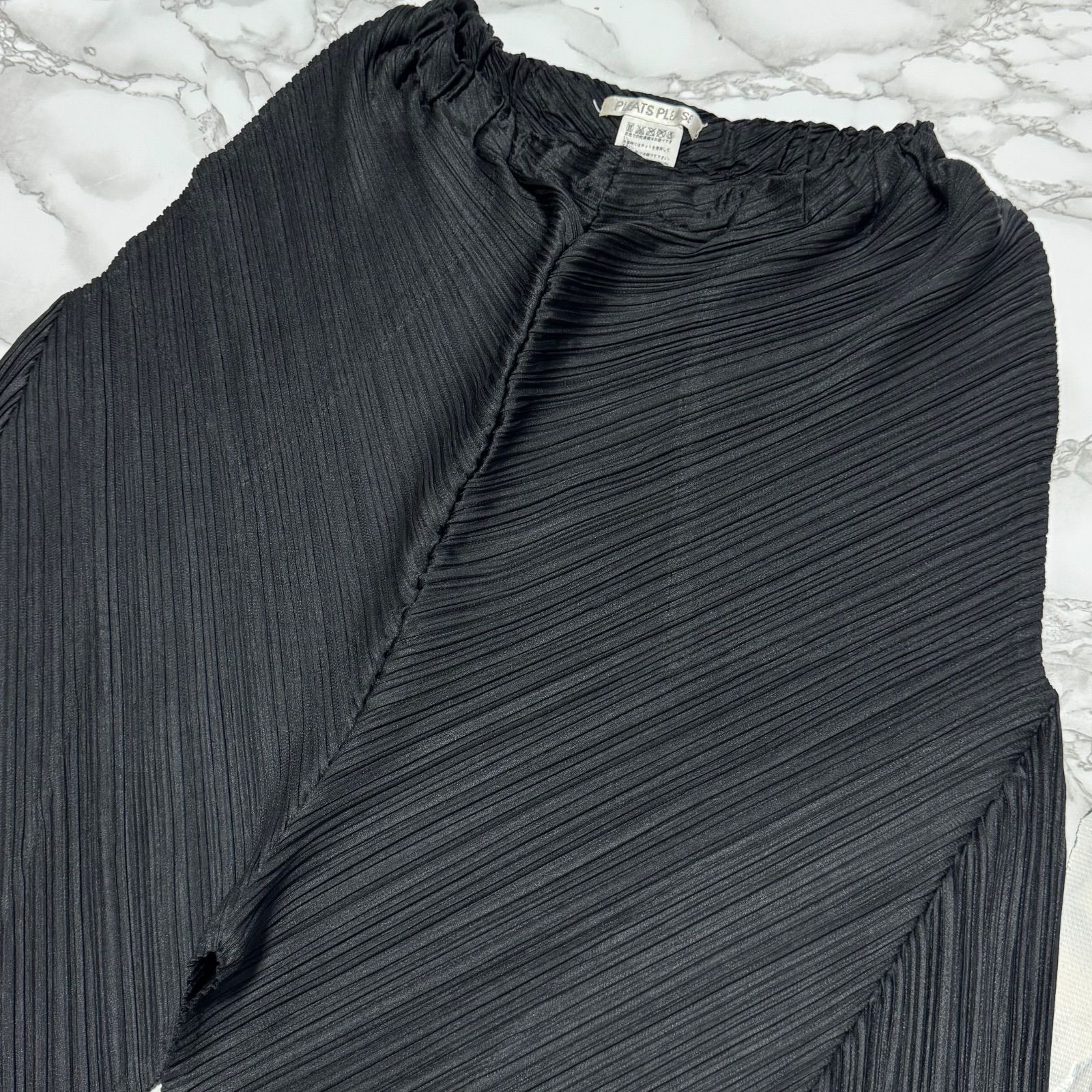 希少【pleats please issey miyake プリーツプリーズ イッセイミヤケ