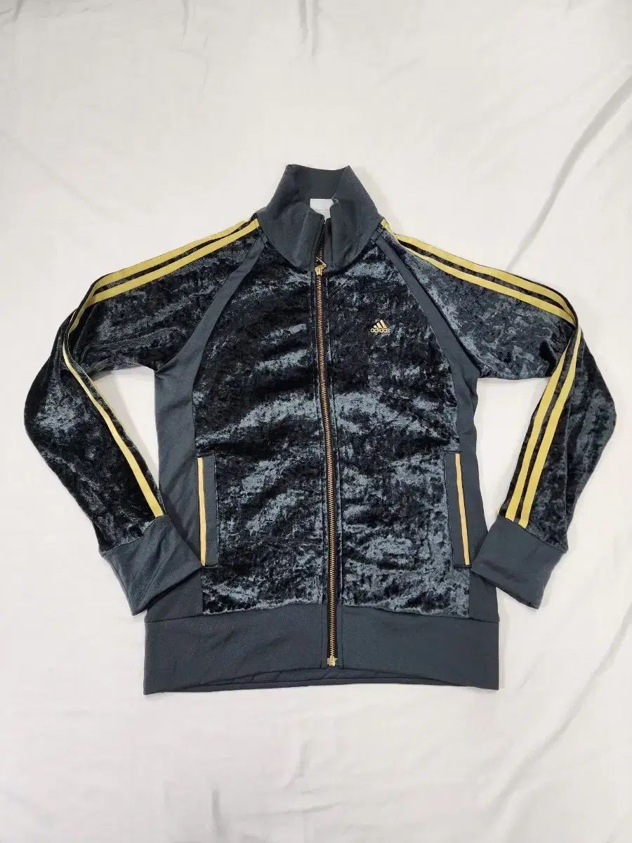 UK 12 アディダス 日本 ツアーベルベット トラックジャージ 黒金 ジャージ