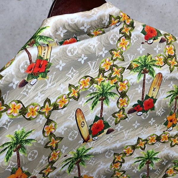 Louis Vuitton 銀座店 ルイヴィトン 2024 シルク アロハ シャツ メンズ