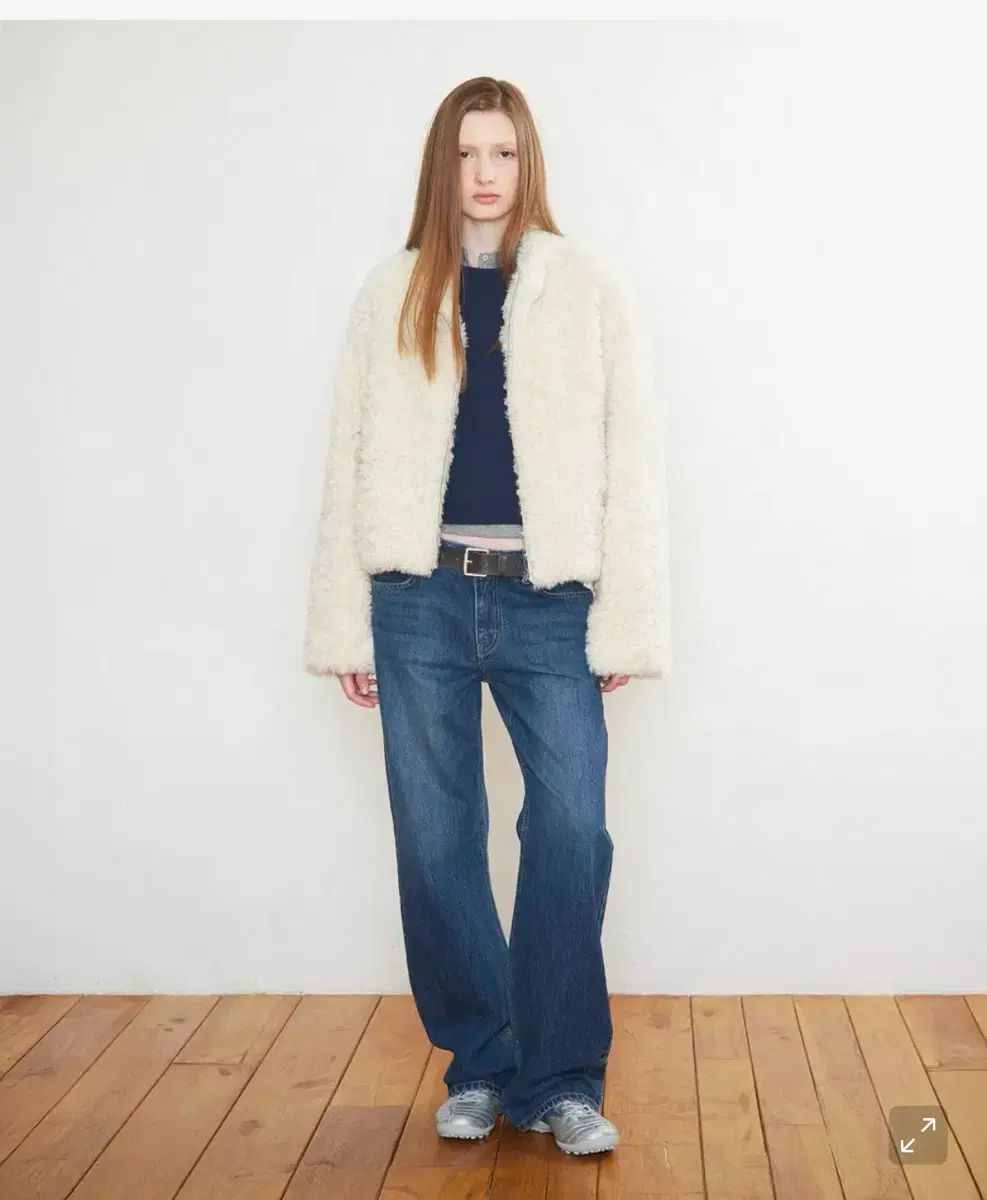 LOW CLASSIC ファージャケット s