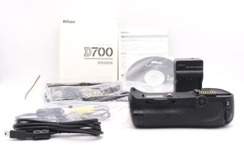 □完動品 Nikon D700 デジタル一眼レフ ショット数11313 - メルカリ
