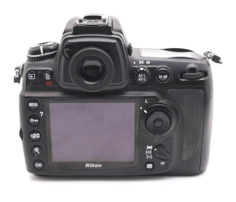 □完動品 Nikon D700 デジタル一眼レフ ショット数11313 - メルカリ