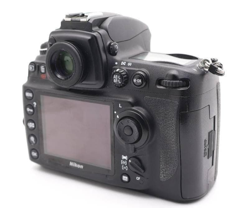 □完動品 Nikon D700 デジタル一眼レフ ショット数11313 - メルカリ