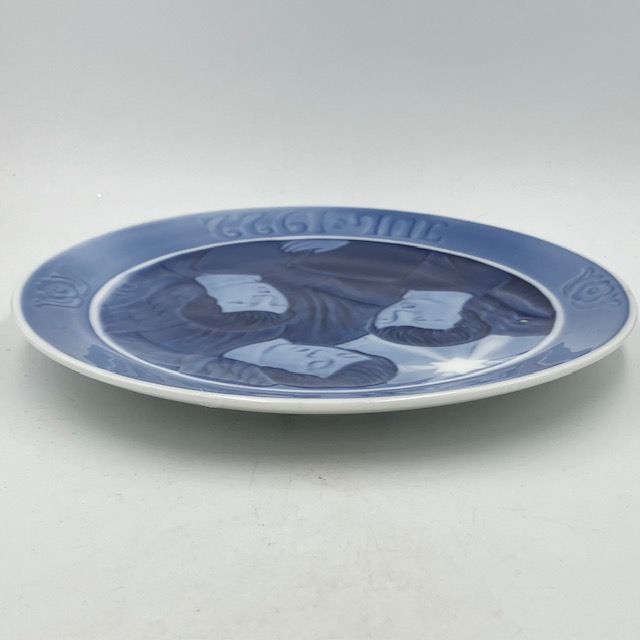 二級品】 ロイヤルコペンハーゲン イヤープレート 1922年 「Three