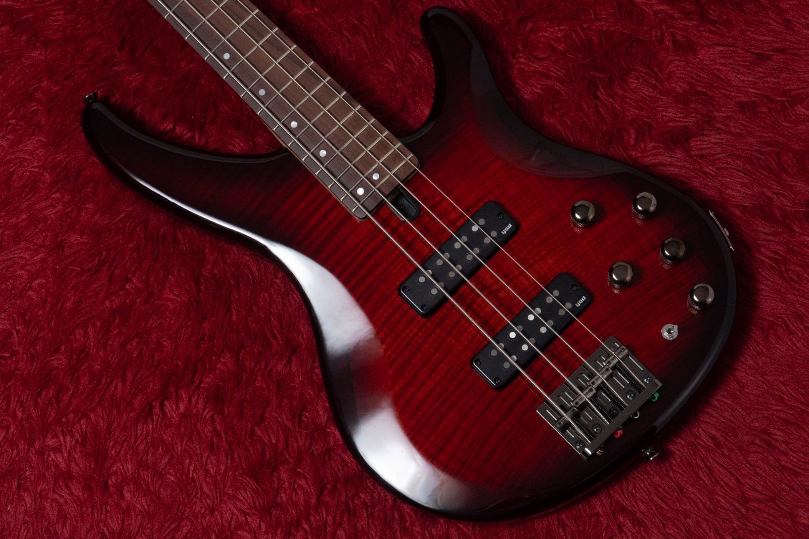 YAMAHA TRBX 604 FM DRB 2021 3 685 kg GIB横浜