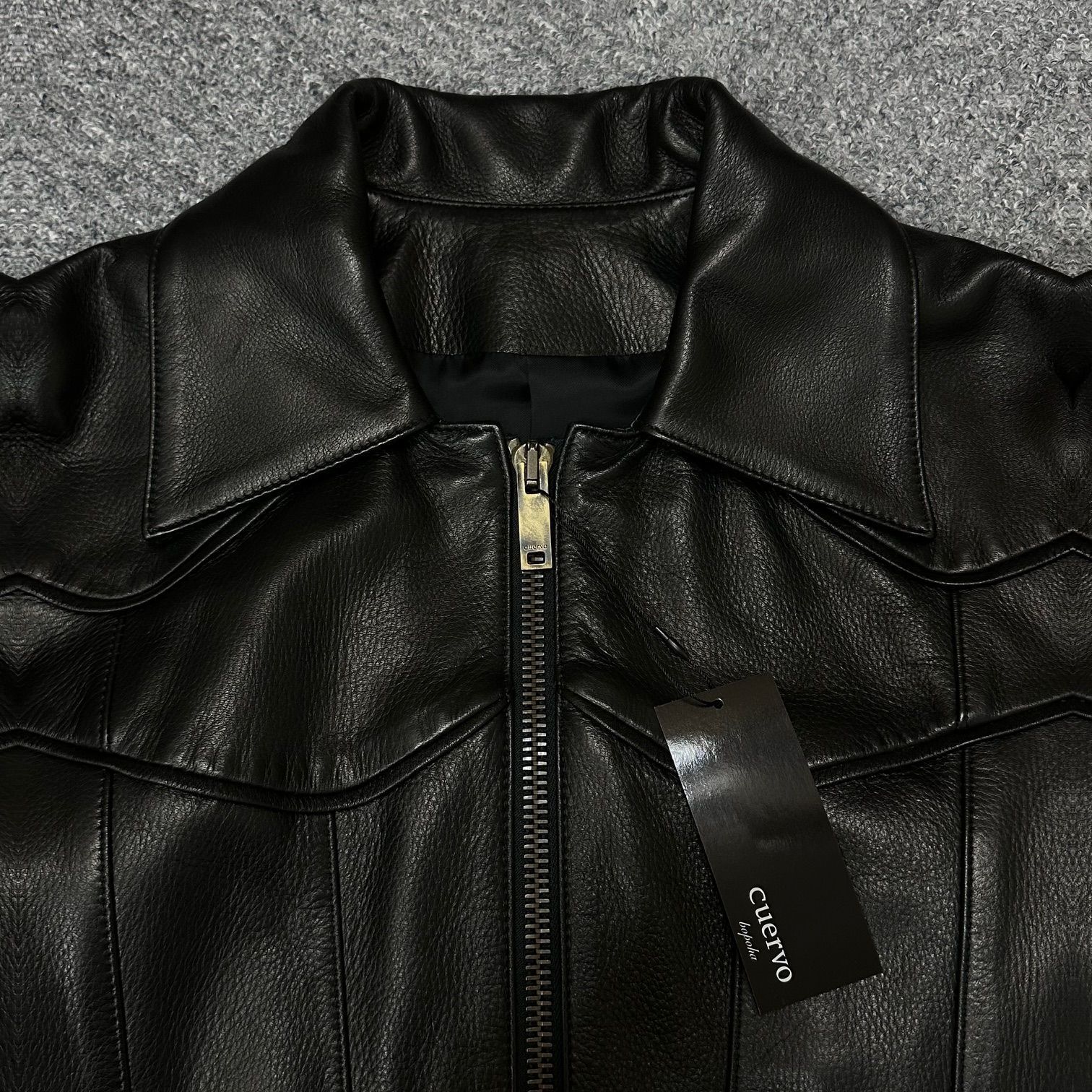 参考上代297000円 未使用 cuervo bopoha SMOKE BUFFALO LEATHER JACKET スモークバッファローレザージャケット 革ジャン クエルボ ヴァローナ ブラック 42 （97095A5） 参考上代297000円 未使用 cuervo bopoha SMOKE BUFFALO LEATHER JACKET