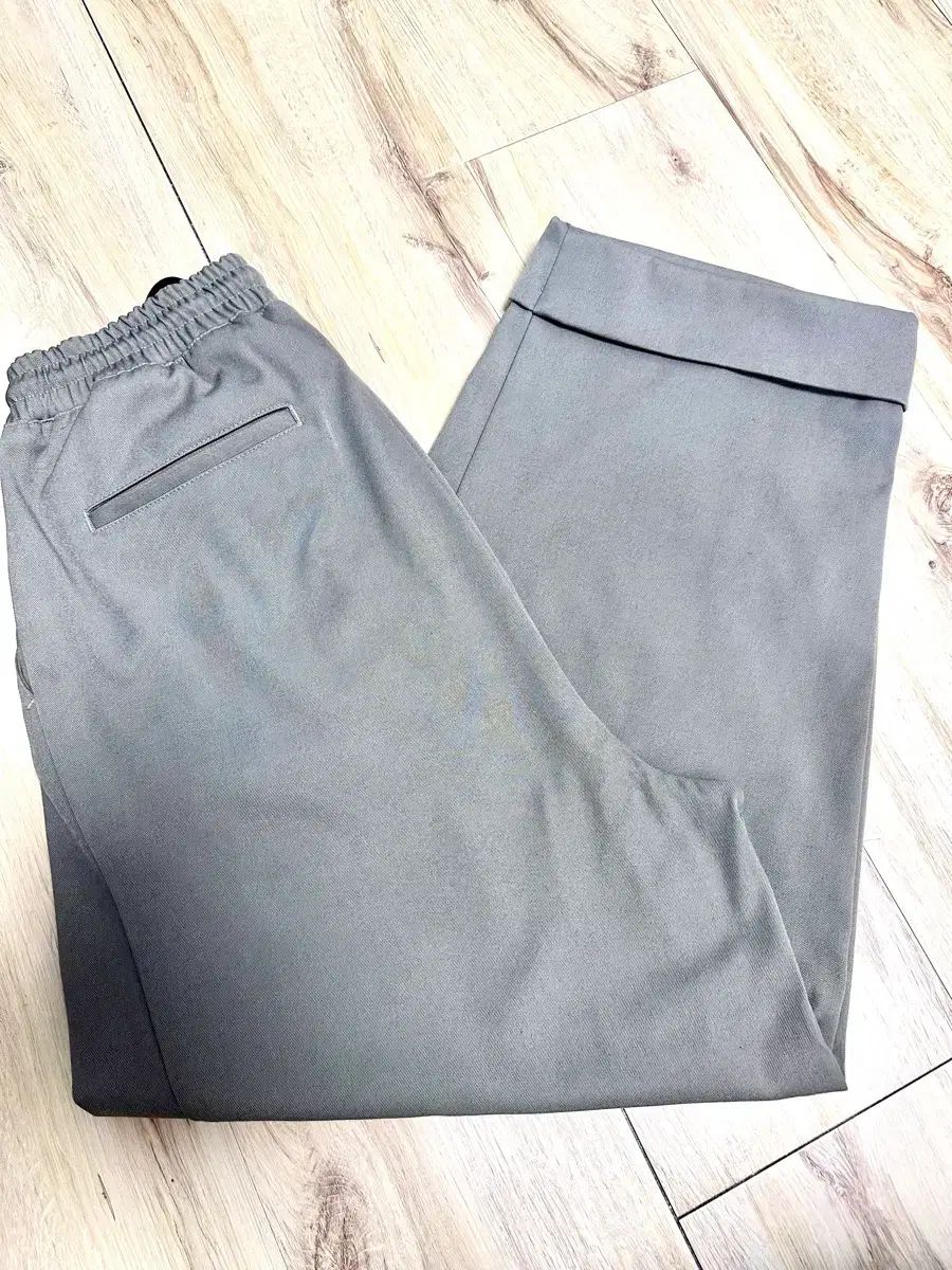 セブンセラー セミ バルーン スポーツブラ ダスト グリーン 28