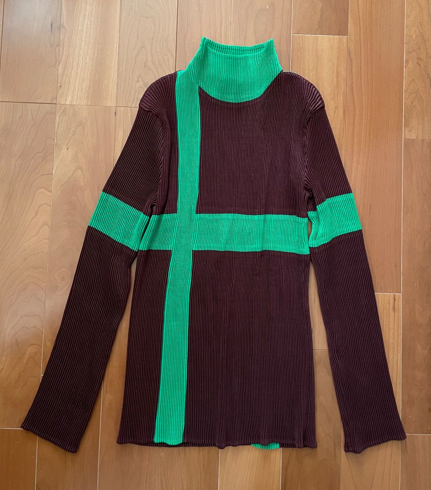 ISSEY MIYAKE イッセイミヤケ プリーツ バイカラー トップス