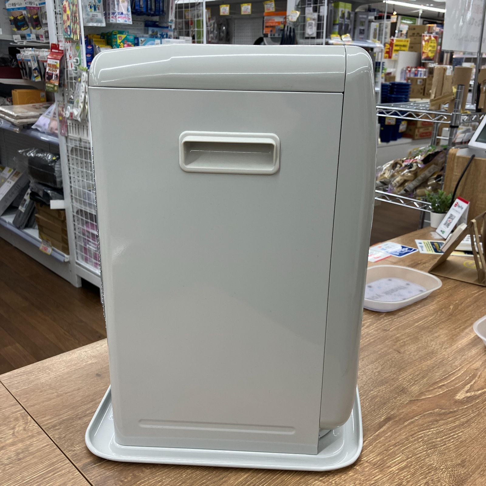 コロナ 石油ファンヒーター FH-G3223Y（A1-11）T - メルカリ