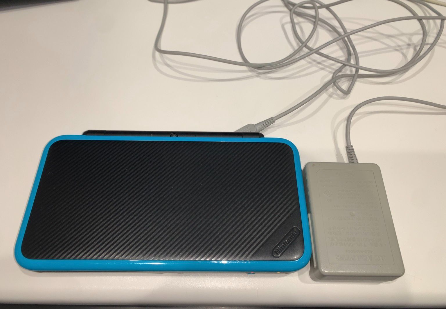 ブラック×ターコイズ 充電器付き