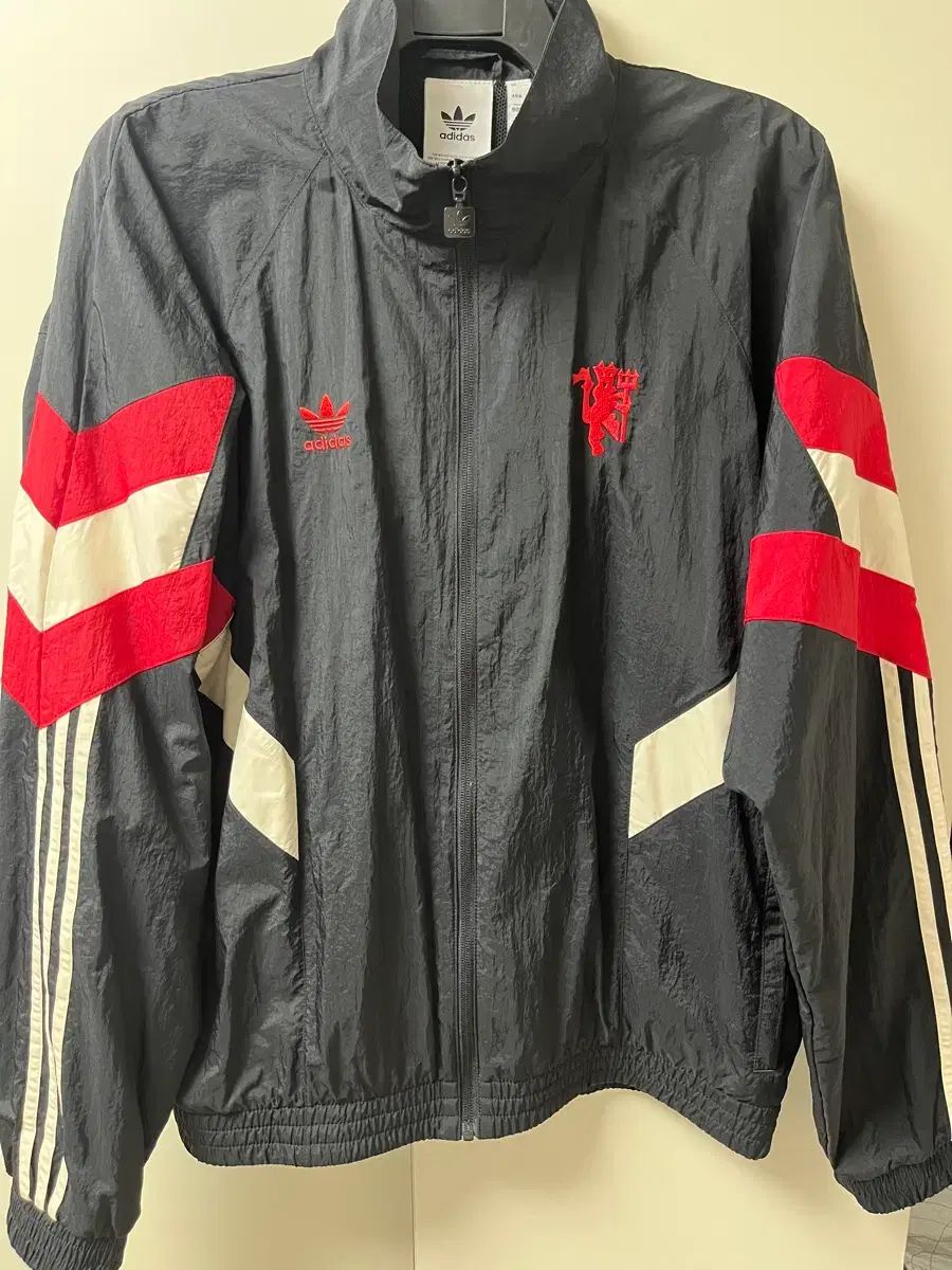 MANCHESTER UNITED FC ウーブン ウィンドブレーカー