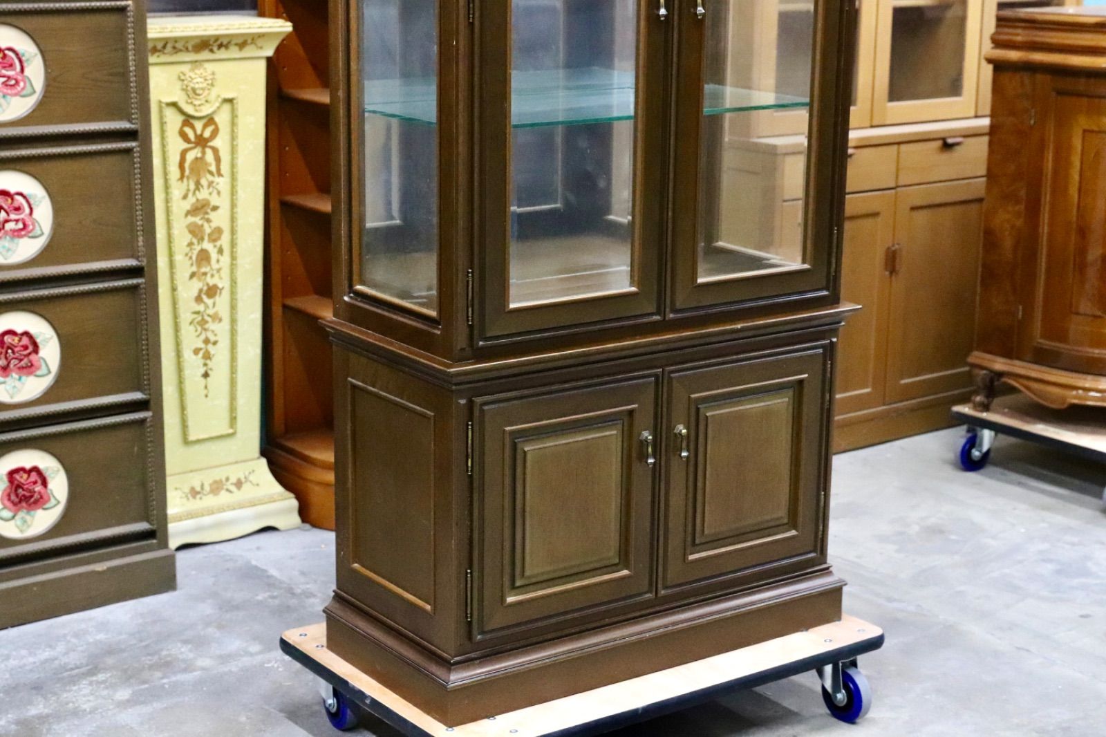 maruni ロイヤル  キャビネット 本棚 130万円定価 マルニ maruni ロイヤル キャビネット 本棚 130万円定価 マルニ maruni