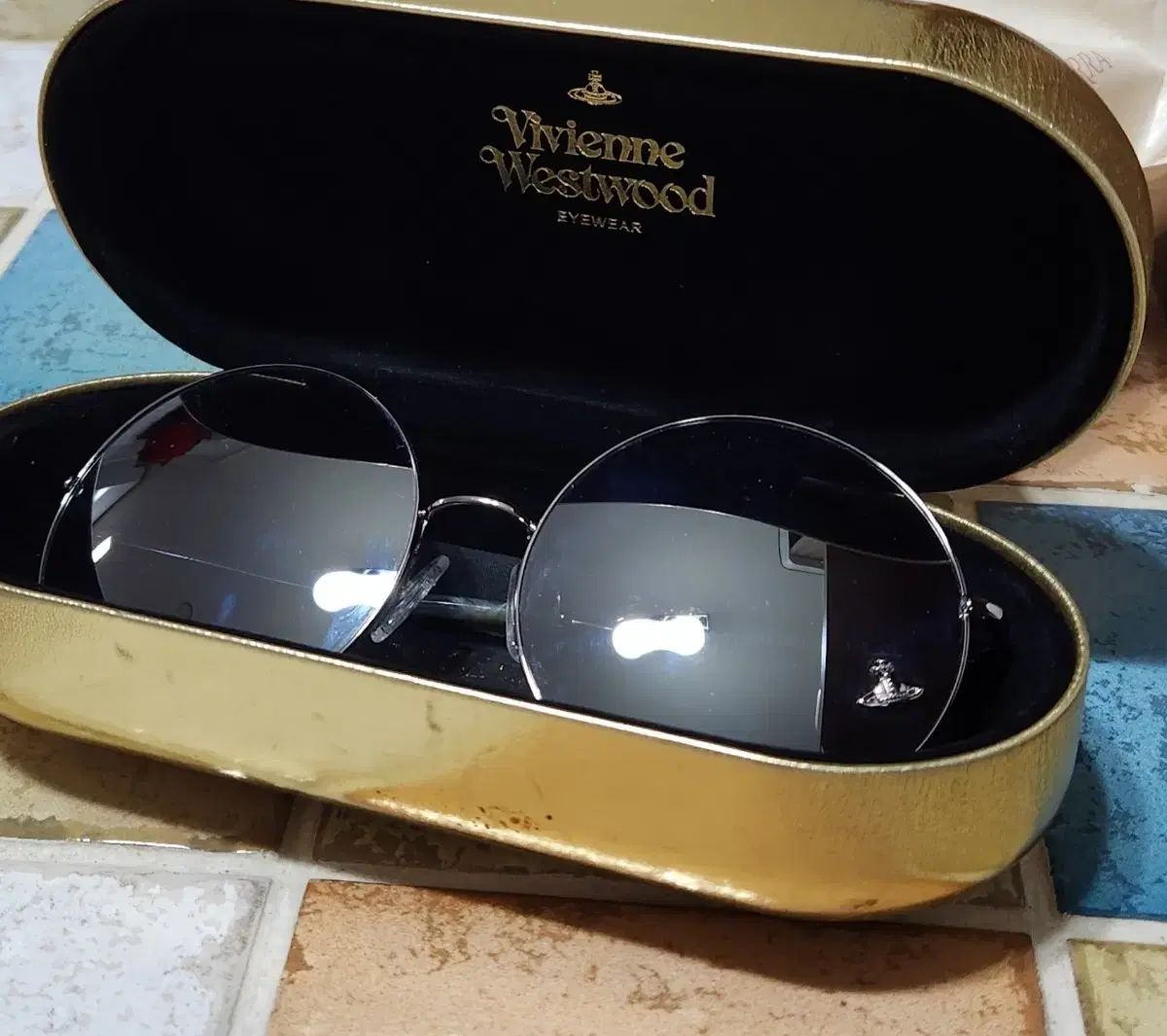 Vivienne Westwood ヴィヴィアン ウエストウッド サングラス shop取引では対象外 ケース含む