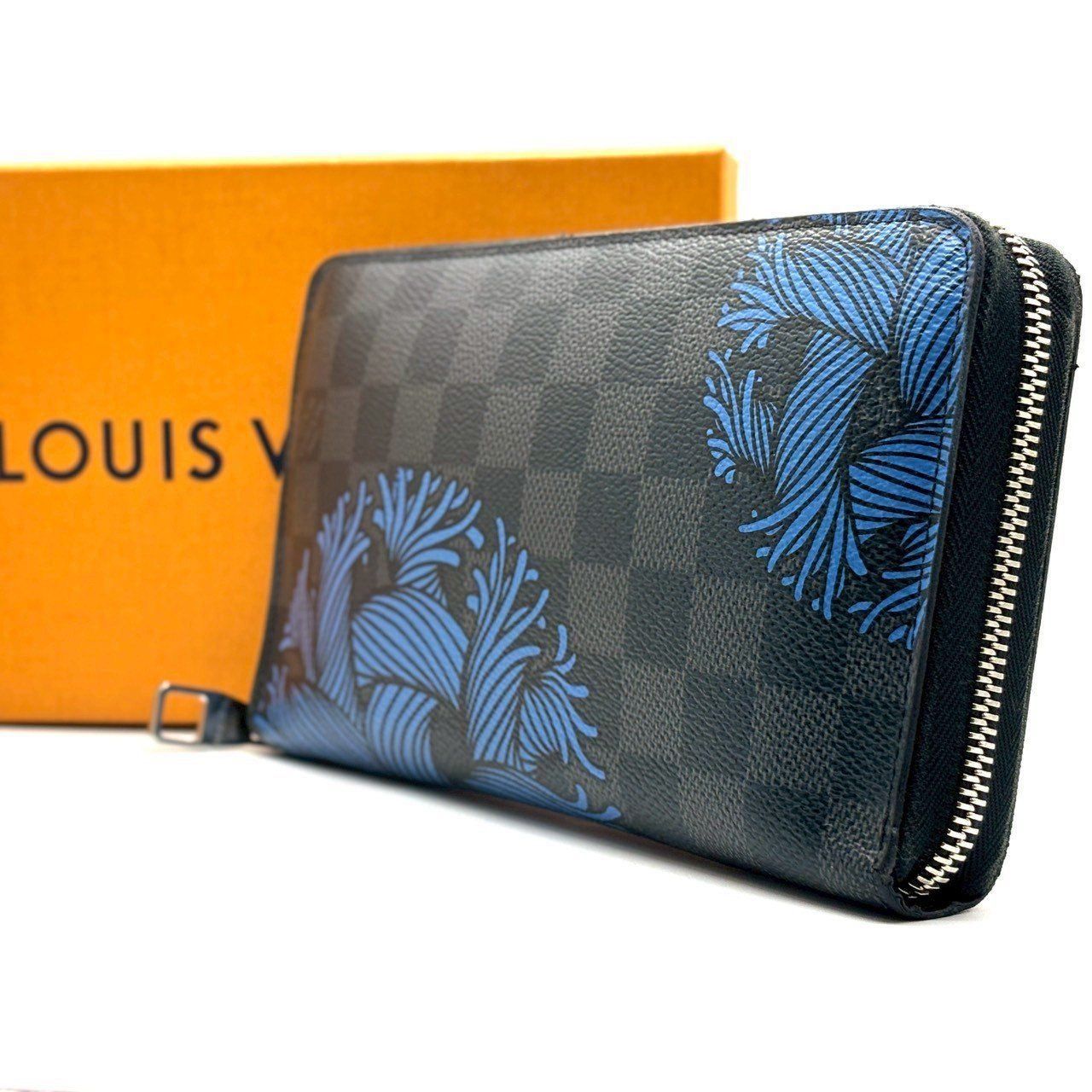 もう、普通では満足しない】 LOUIS VUITTON ジッピーオーガナイザー 長