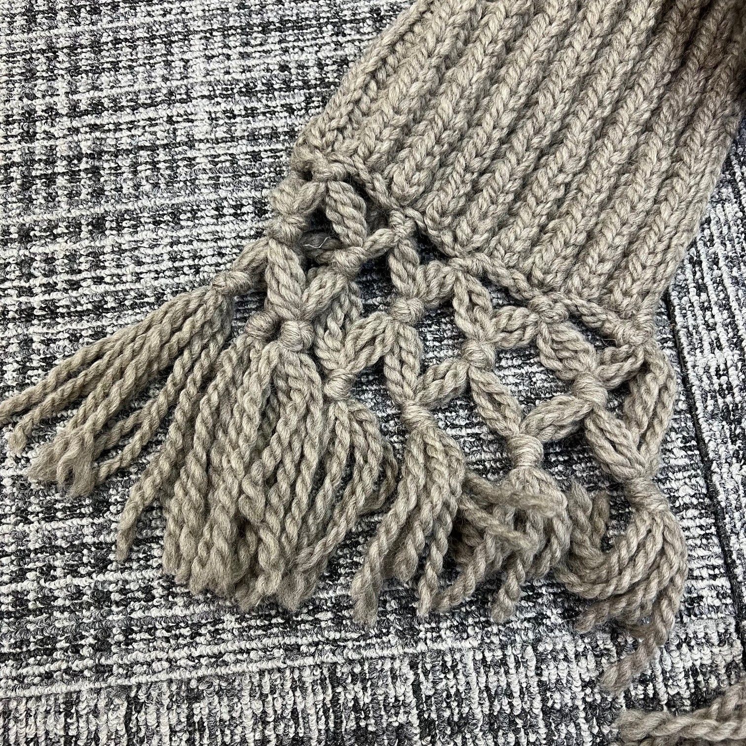 参考上代52,800円 未使用品 SEEALL HAND KNITTED STOLE ハンドニット 