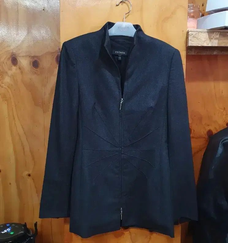 704 エスカーダ ESCADA ヴィンテージ セットアップ スーツ