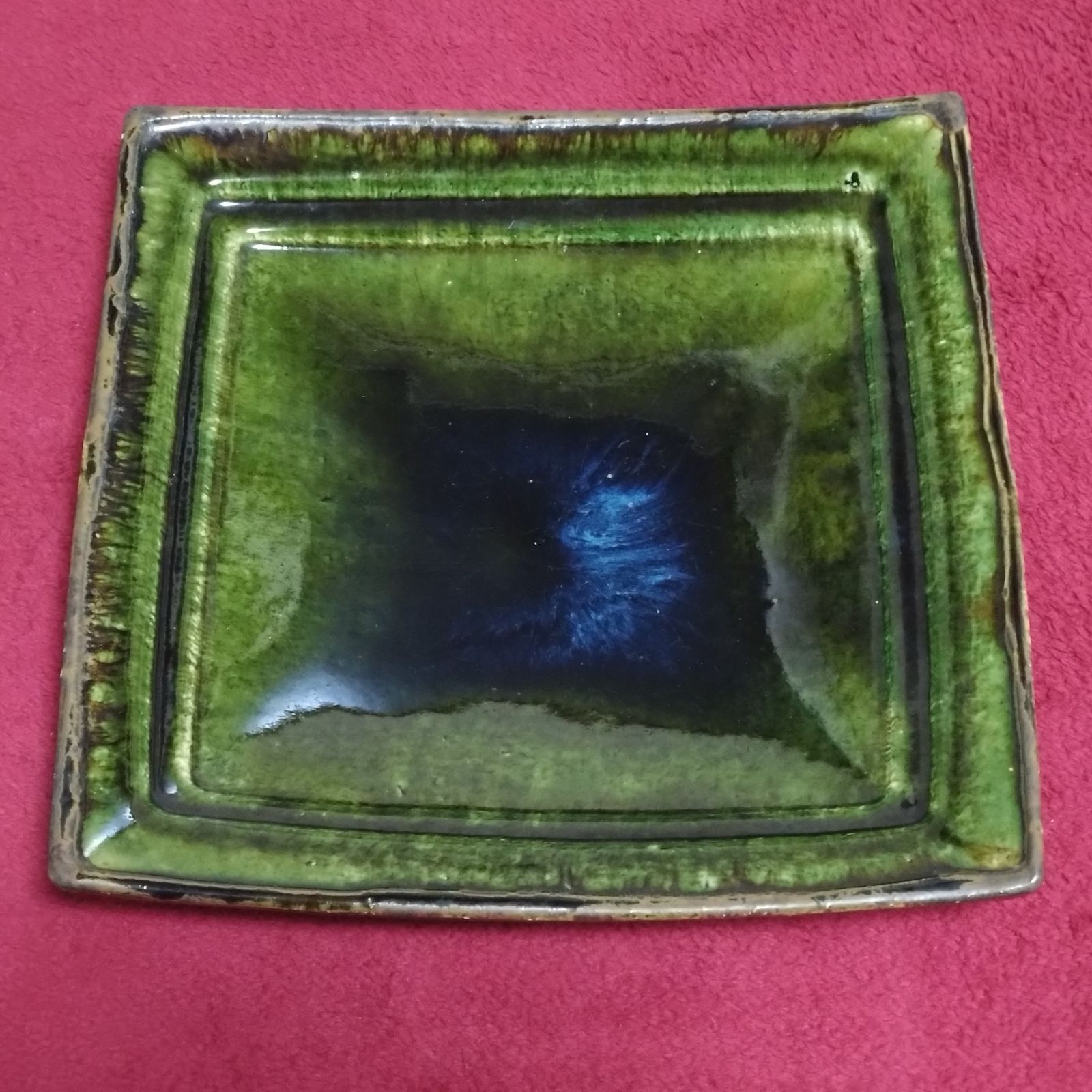 桐箱と中身不一致 作者不明 織部 仮 大皿 角皿 陶印あり