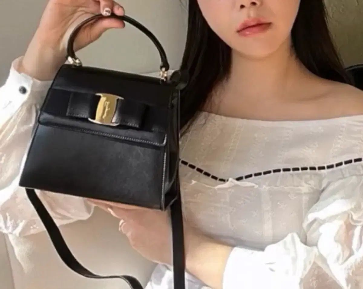 フェラガモ リー ウール ミニバック スモール