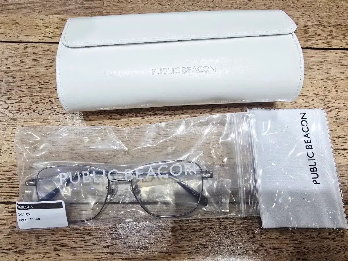 PUBLIC BEACON パブリックビーコン バネサ シルバーCOLOR ♥品