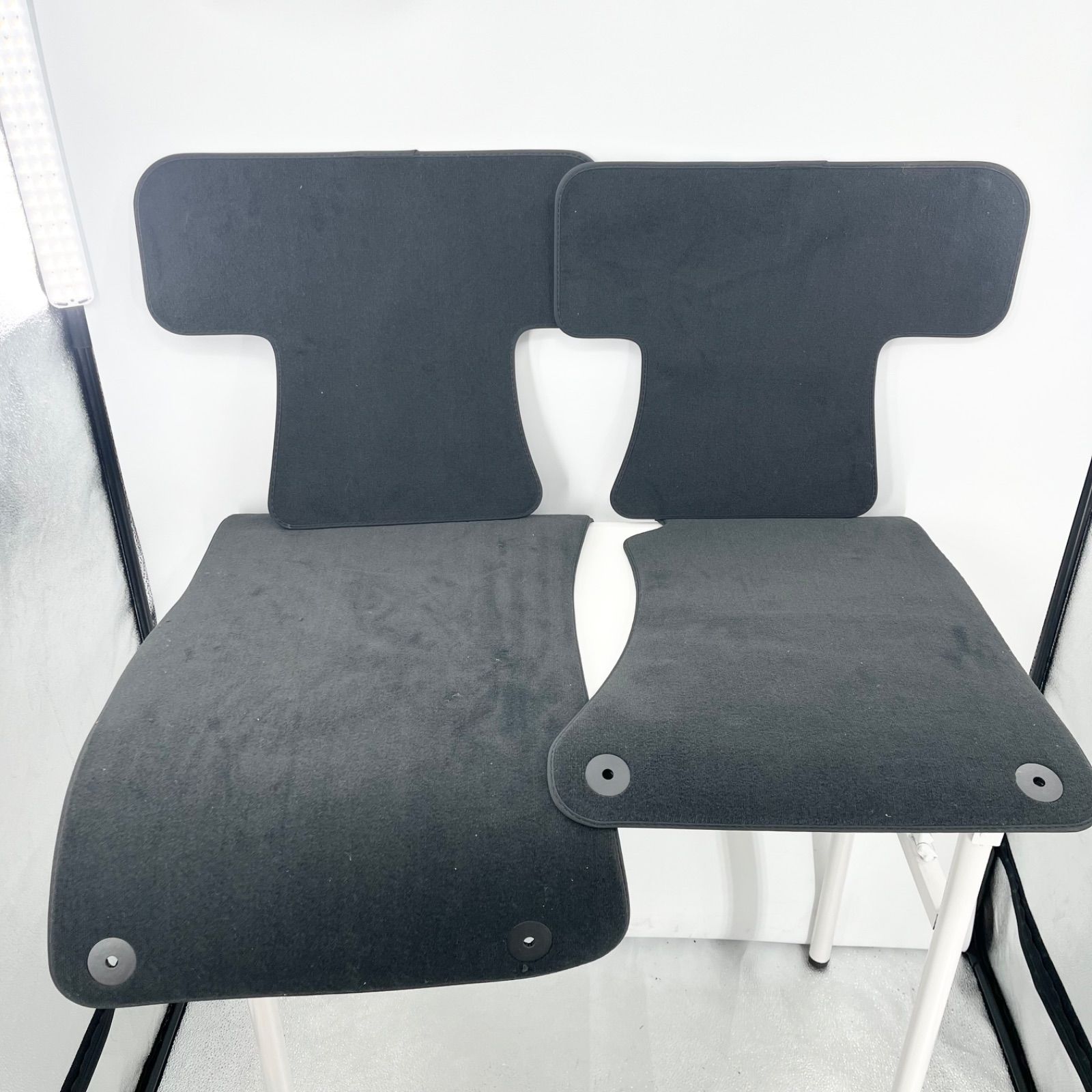 Audi アウディ Q 3 8 U フロアマット 前席 左右セット ブラック IDEAL製 ドイツ製