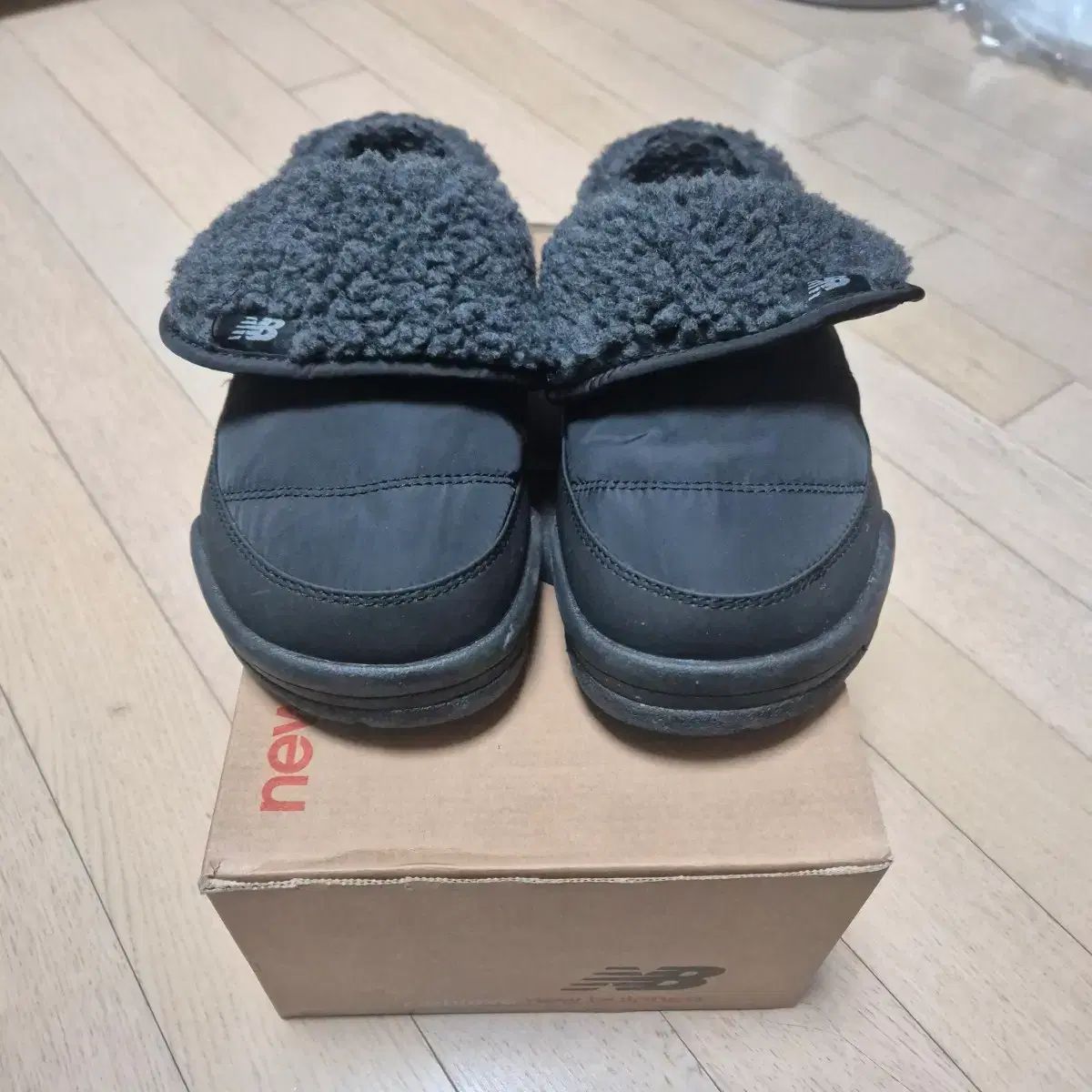 ニュー ンス パープル リー v 2 ブラック