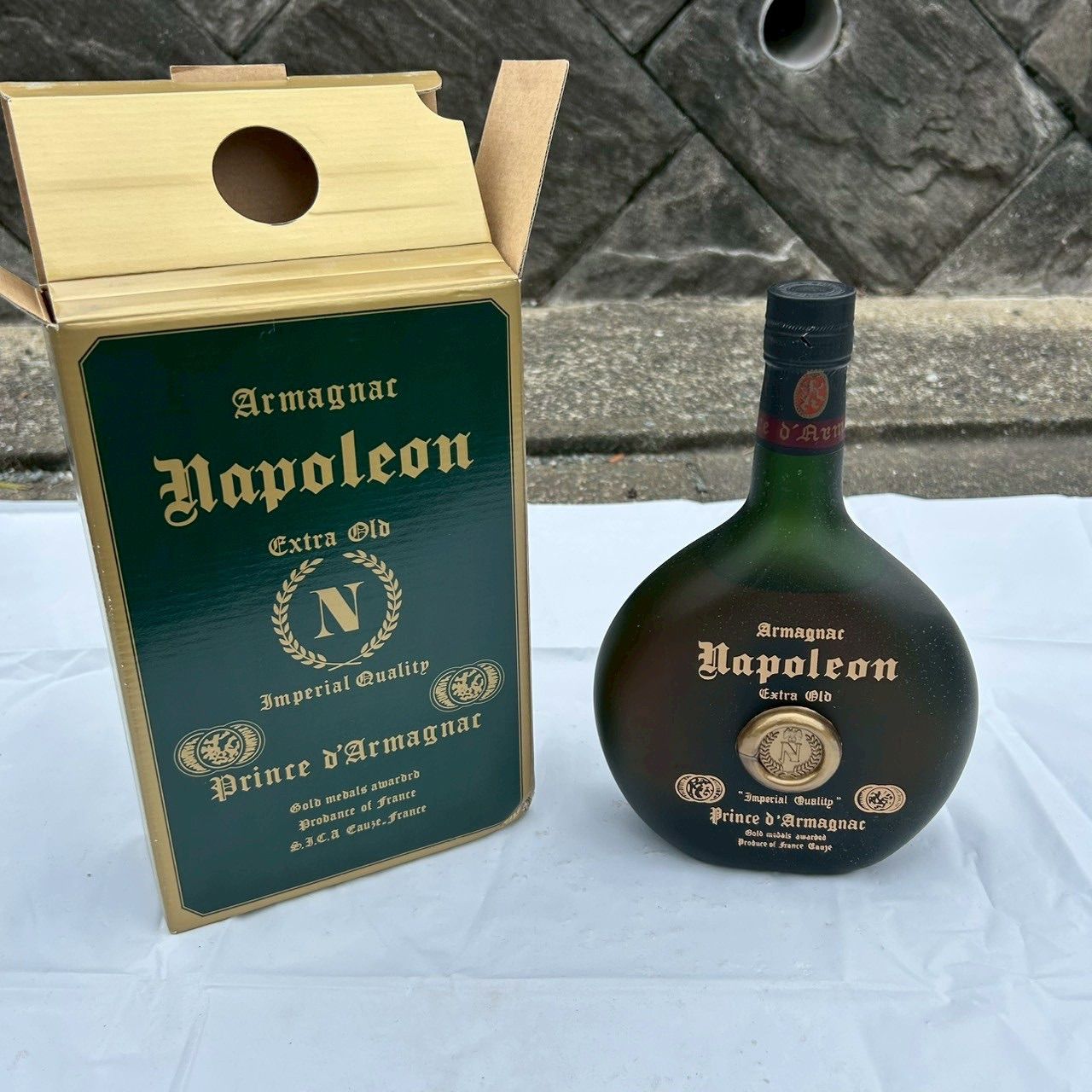 アルマニャック ナポレオン 700ml 古酒 箱付- メルカリ