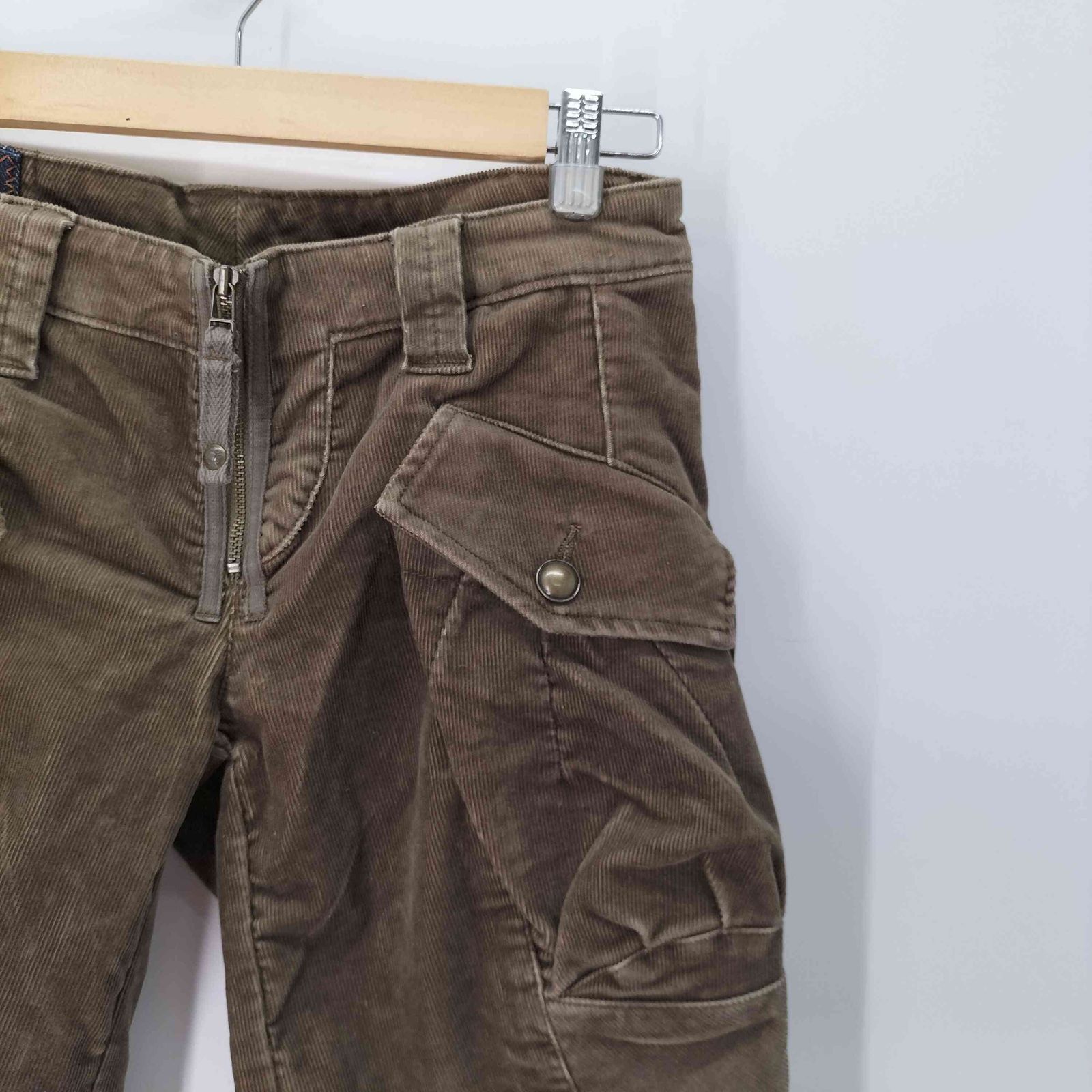 コーデュロイ カーゴ