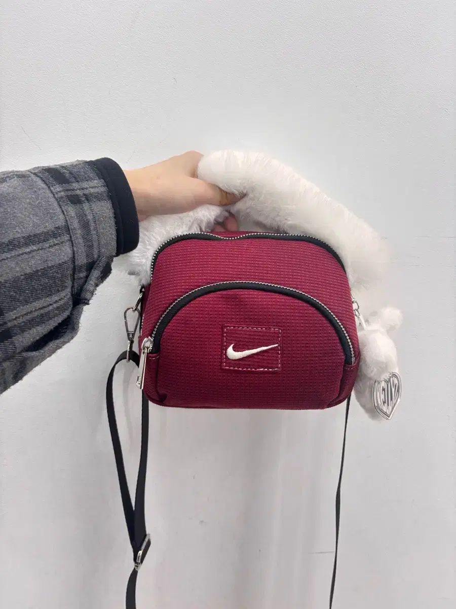 ケリーズ マカロンバッグ NIKE