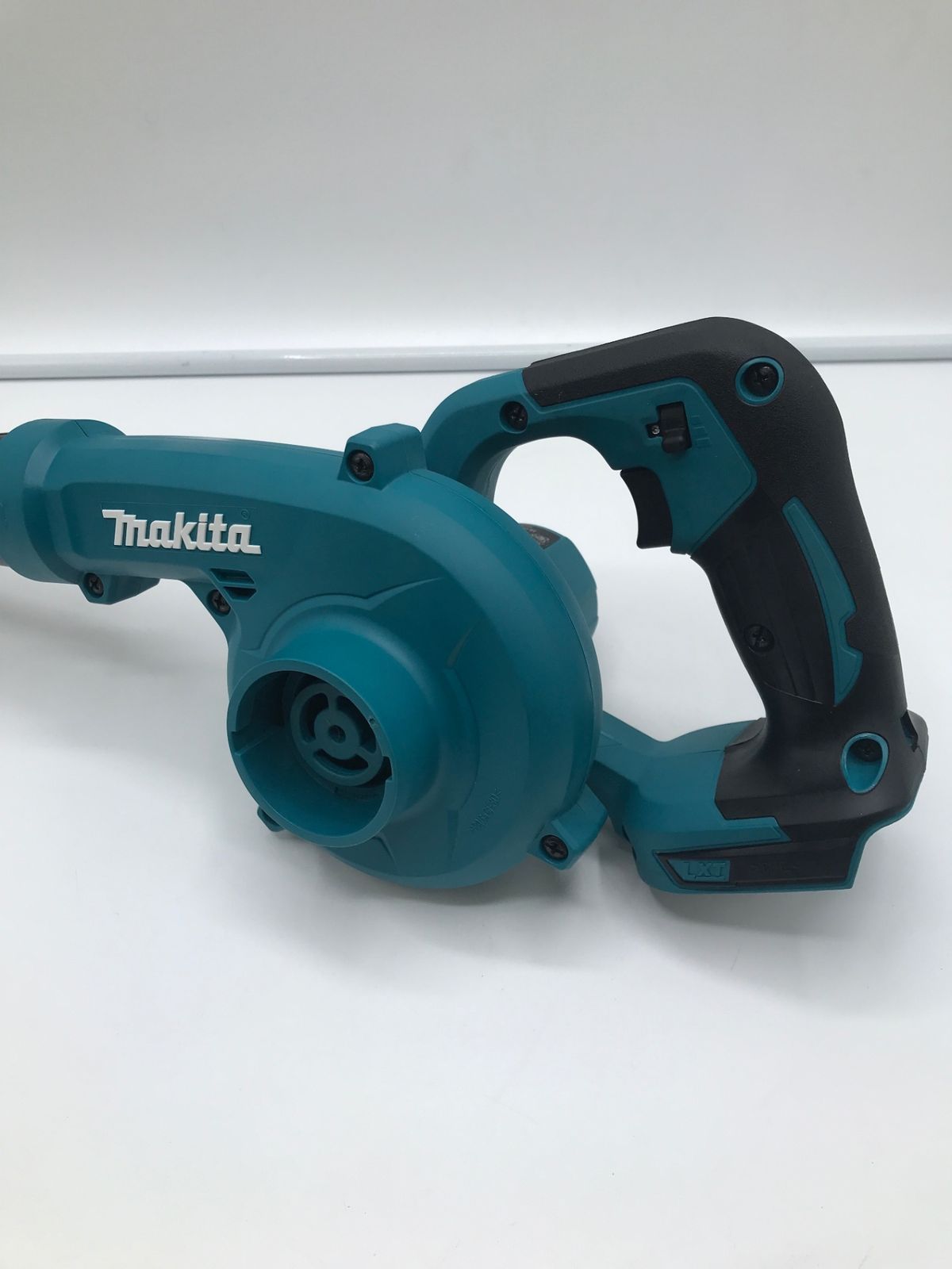  品 Makita|マキタ UB 185 DZ 18 v充電式ブロワ 本体のみ IT_JOBC 0 岡岩 M 04 集塵機 ブロワー 電動工具 エア工具