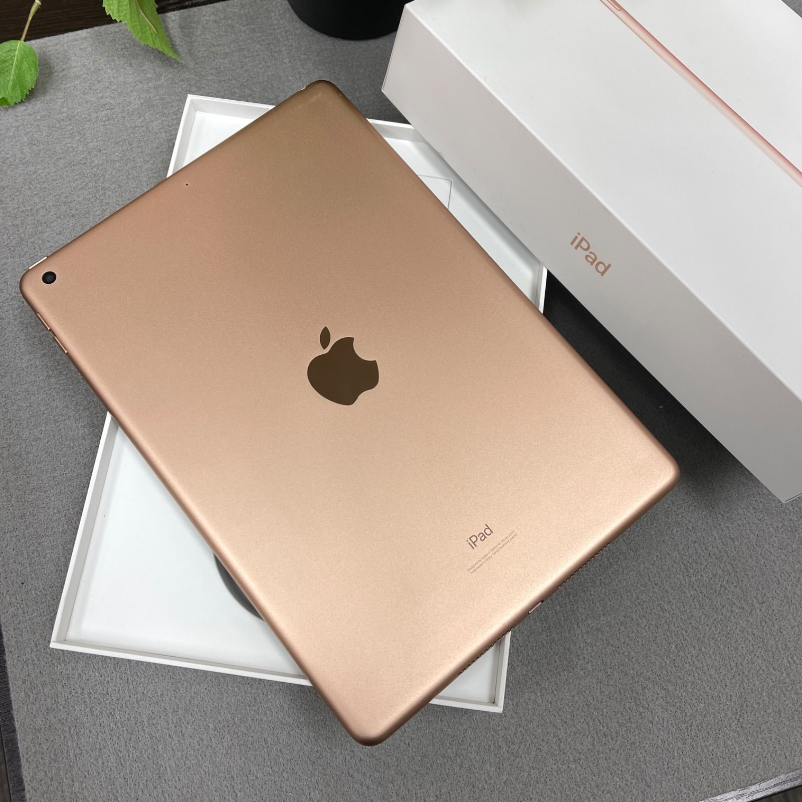 iPad 第７世代 2019 32 GB ゴールド Wi Fiモデル