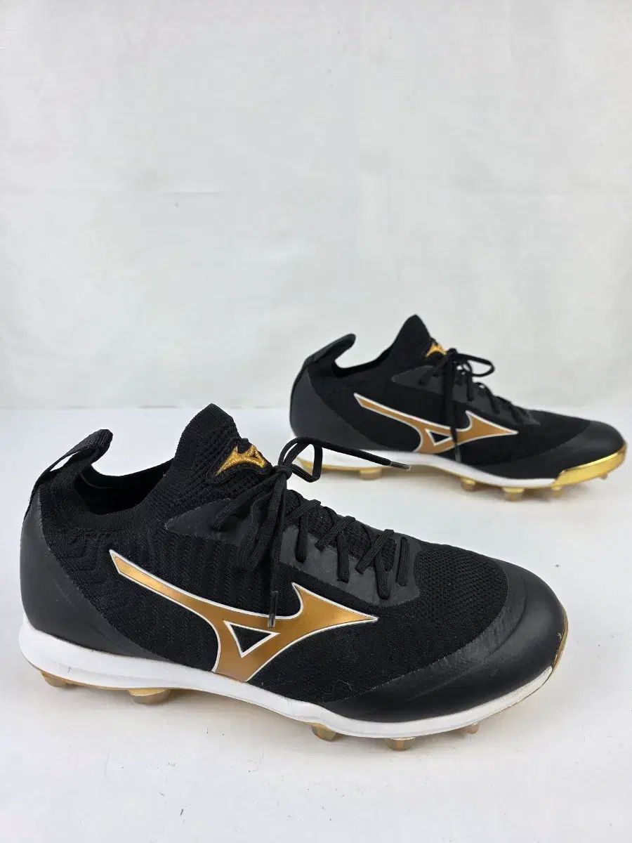 ミズノ プロ MP ドミナント ニット TPU 野球シューズ