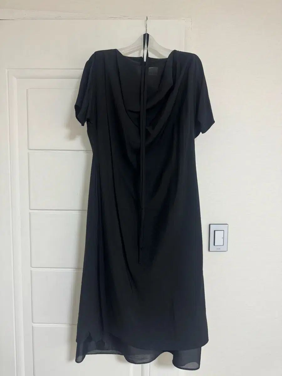 イア Cowl Layered Dress Black