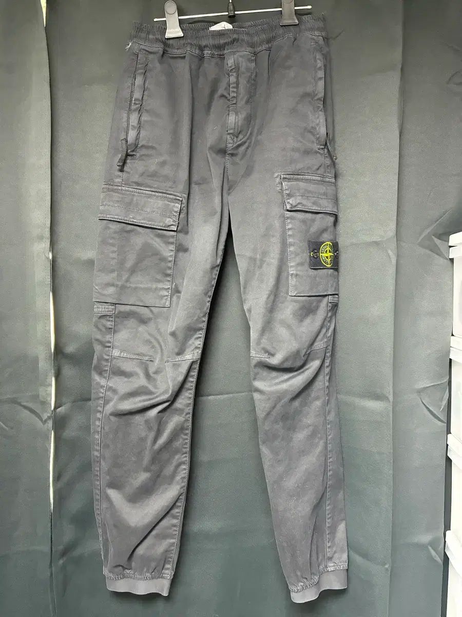 23 FW STONE ISLAND ストーンアイランド カーゴ ジョガー パンツ