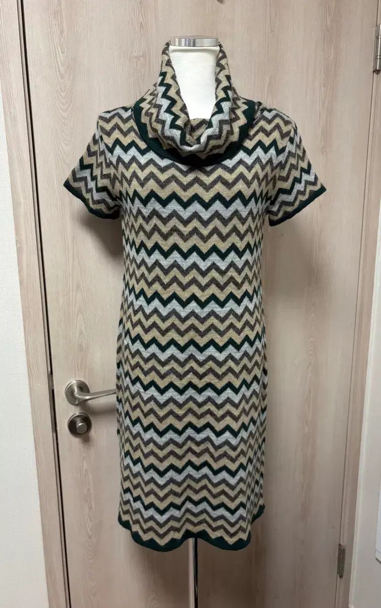 ミッソーニ パータン ニット ワンピース