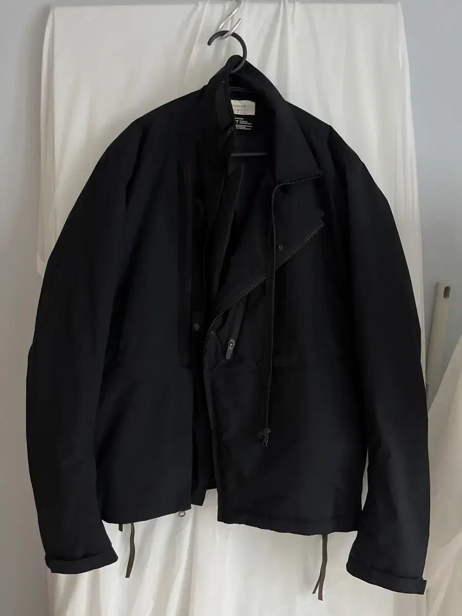 アクロニウム Acronym j 68 pl m