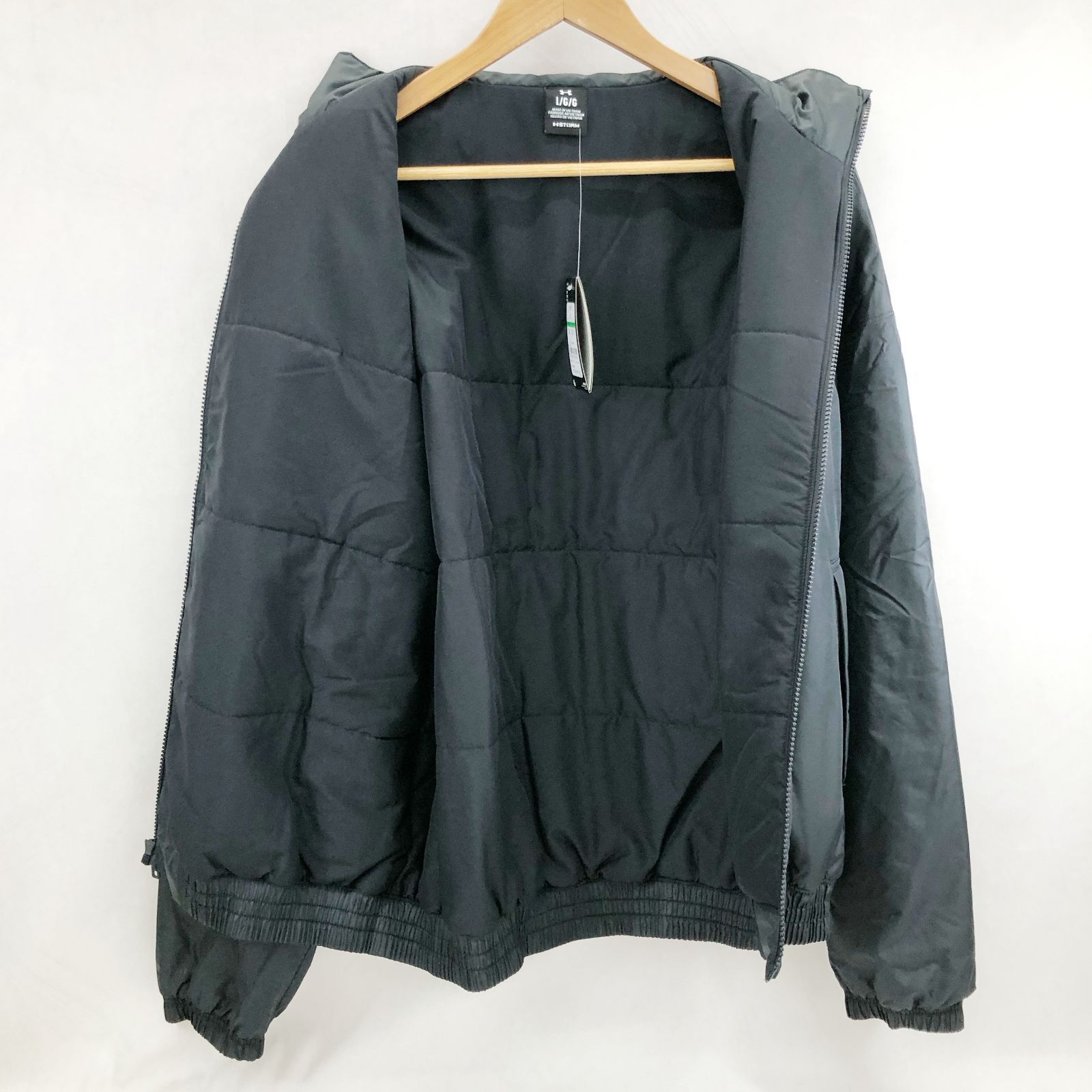未使用に近い タグ付き UNDER ARMOUR アンダーアーマー 6007838 