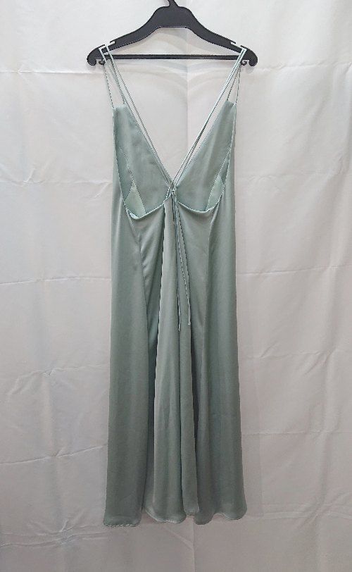 ◇ 31 Sons de mode Vネック サテン ロング キャミソールワンピース  