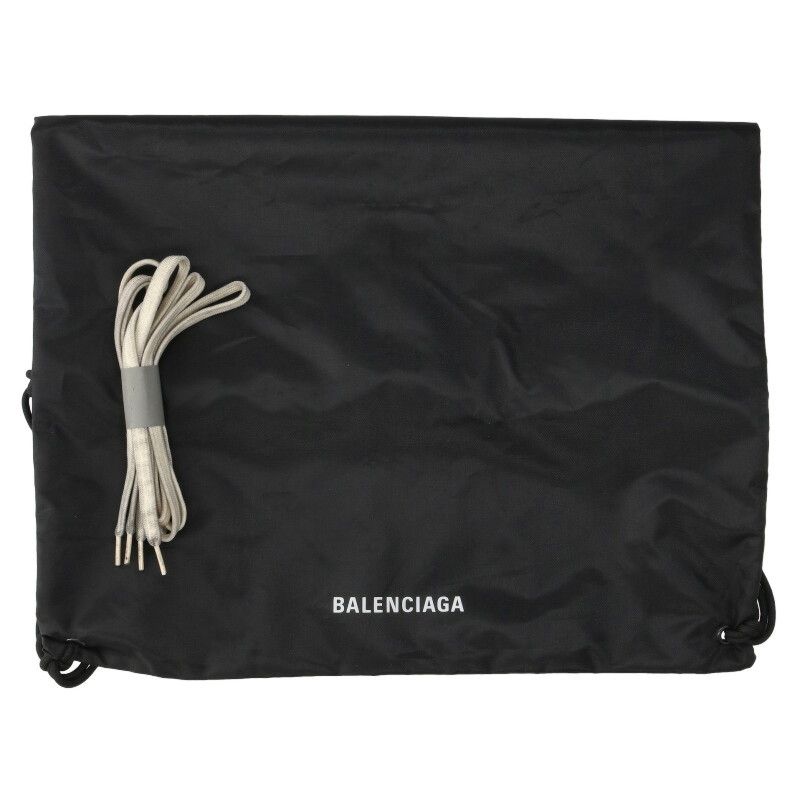 カーゴスニーカー