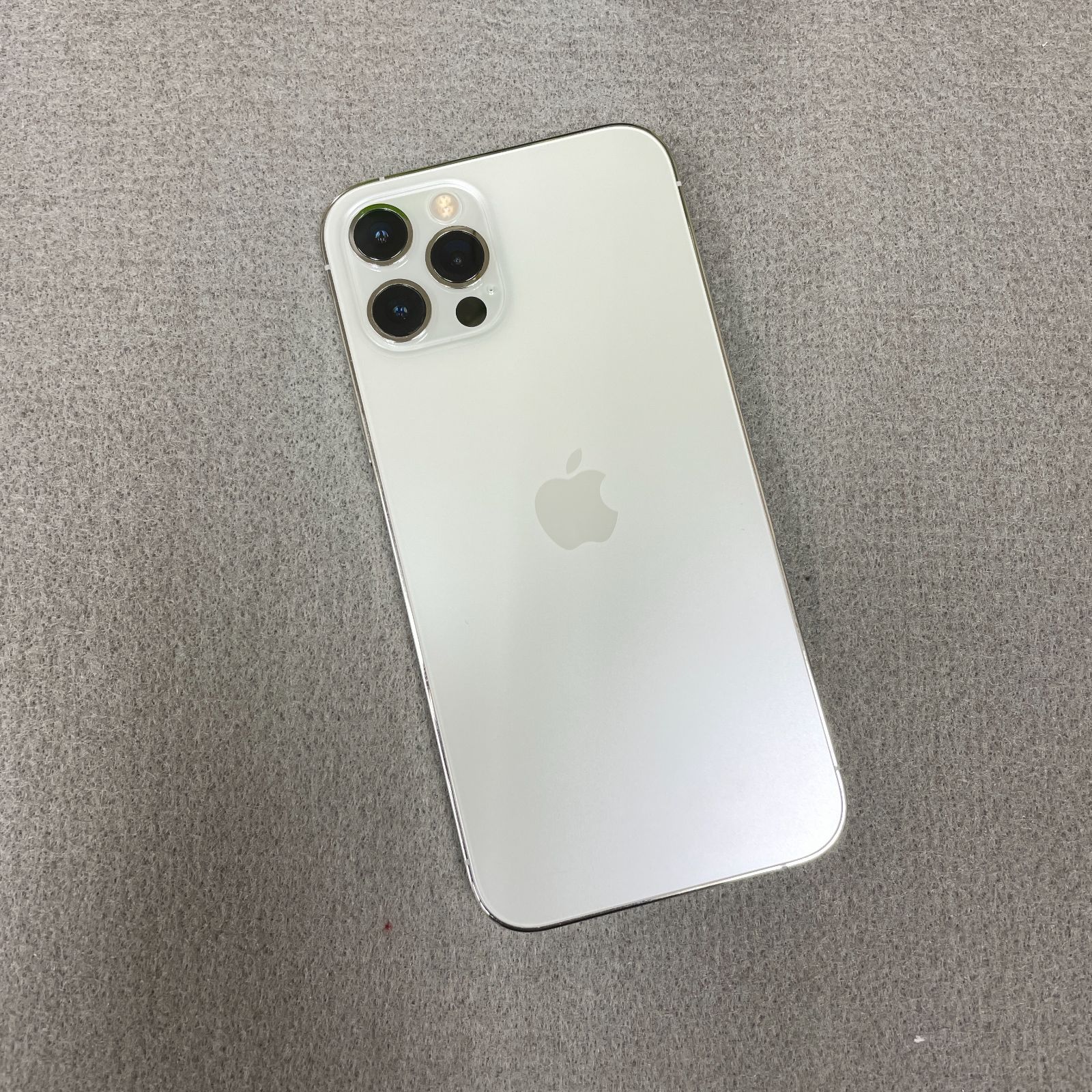 iPhone 12Pro 128GB シルバー SIMフリー 送料無料