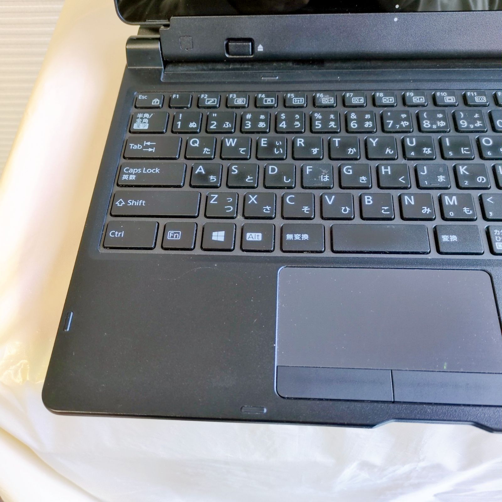 ノートパソコン 富士通 ARROWS Tab Q738 Windows11 Core i5-8350U