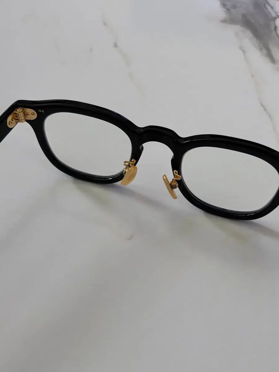  タルト オプティカル x イーストローグ メガネ サングラス 小物