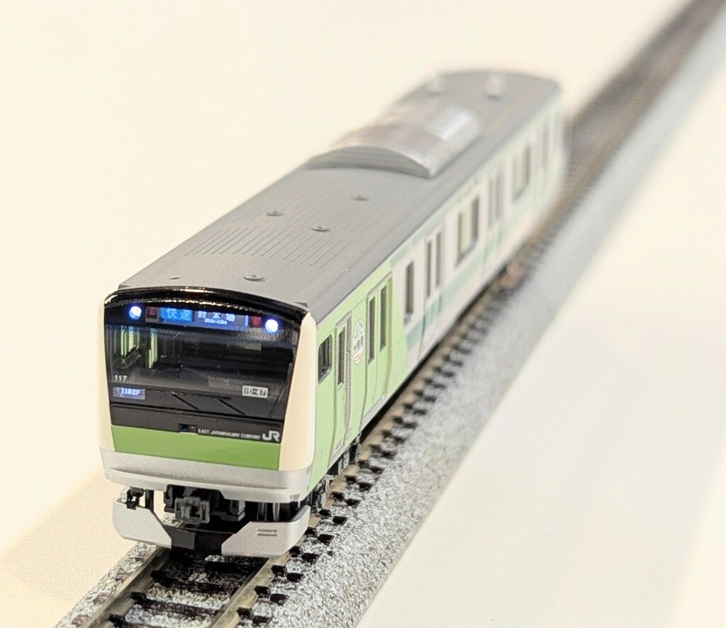 関水金属 KATO Nゲージ E 233形7000番台 埼京線開業40周年 記念ラッピング 2両セット