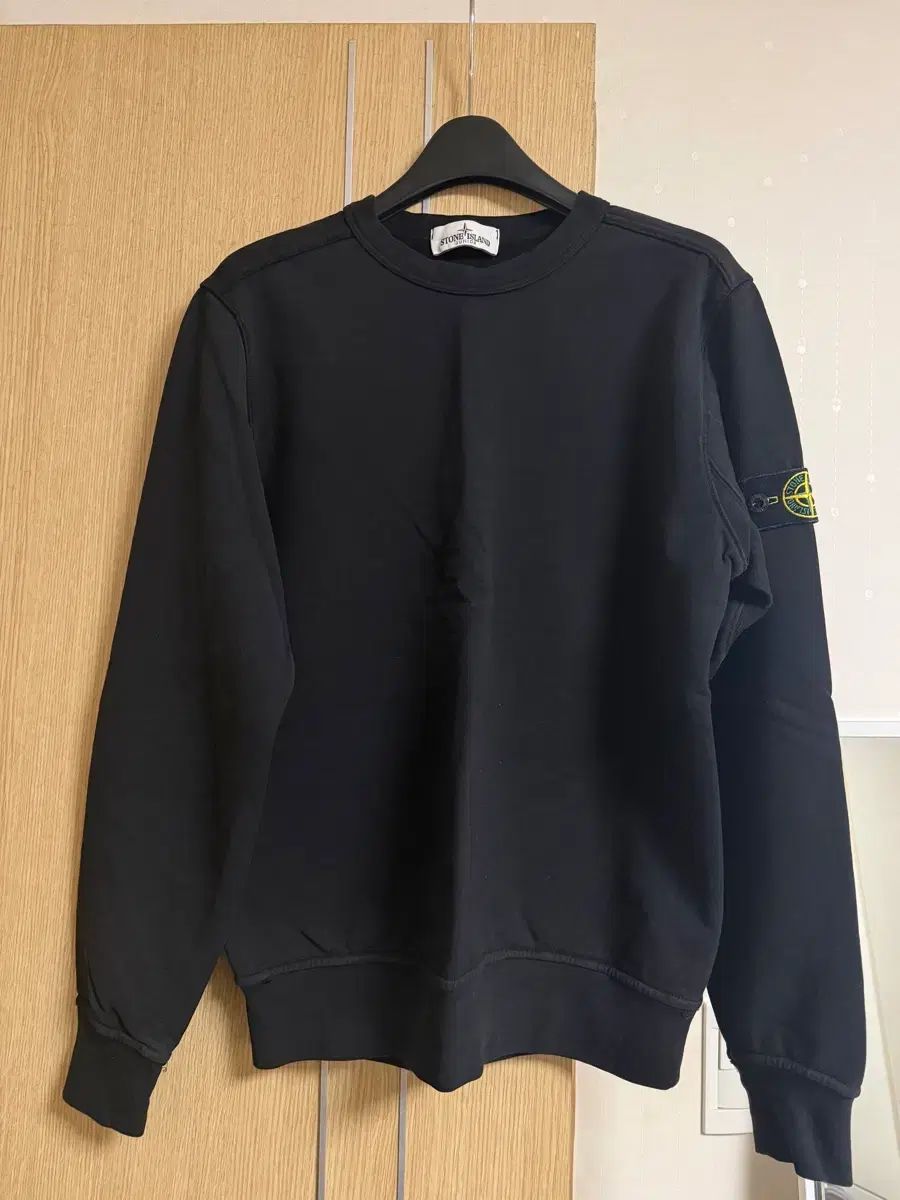 STONE ISLAND ストーンアイランド ジュニア スウェット ブラック 12 y